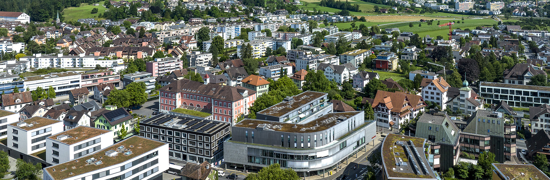 Baar im Frühling