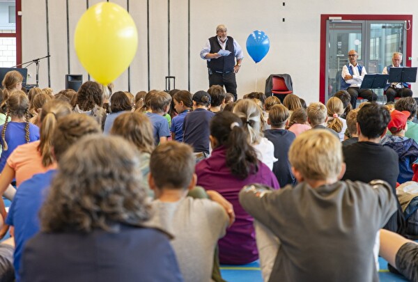 Spatenstich Schule Wiesental