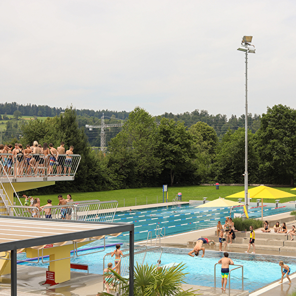 Baar - Am 1. Mai eröffnet das Freibad