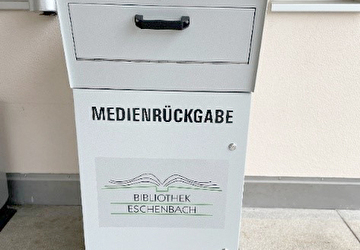 Medienrückgabekasten