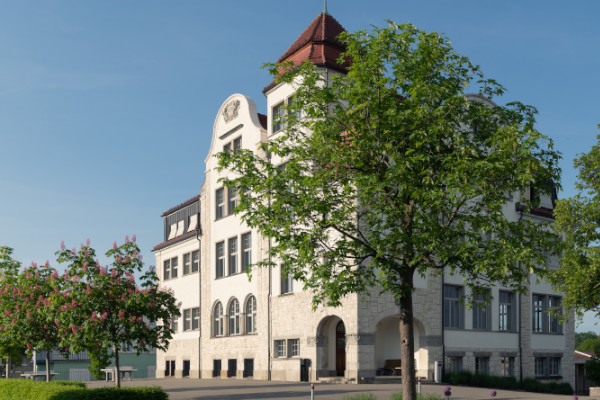 Schulhaus Haldenbüel