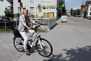 Gaby Krapf testet E-Bike