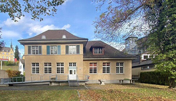 Das Gebäude des ehemaligen Froebelschen Kindergartens kann als Kinder- und Jugendzentrum genutzt werden. 