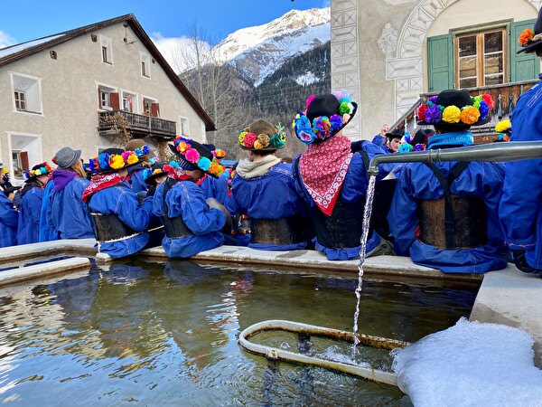 Chalandamarz Cinuos-chel