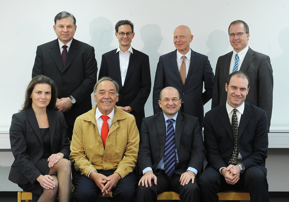 Hinten von links nach rechts: Thomas Hagenbucher, Dominique Piaz, Marc Bohnenblust, Matthias Rüegg
Vorne von links nach rechts: Milena Danielsen, Hermann Zangger, Jürg Eberhard, Thomas Kauflin