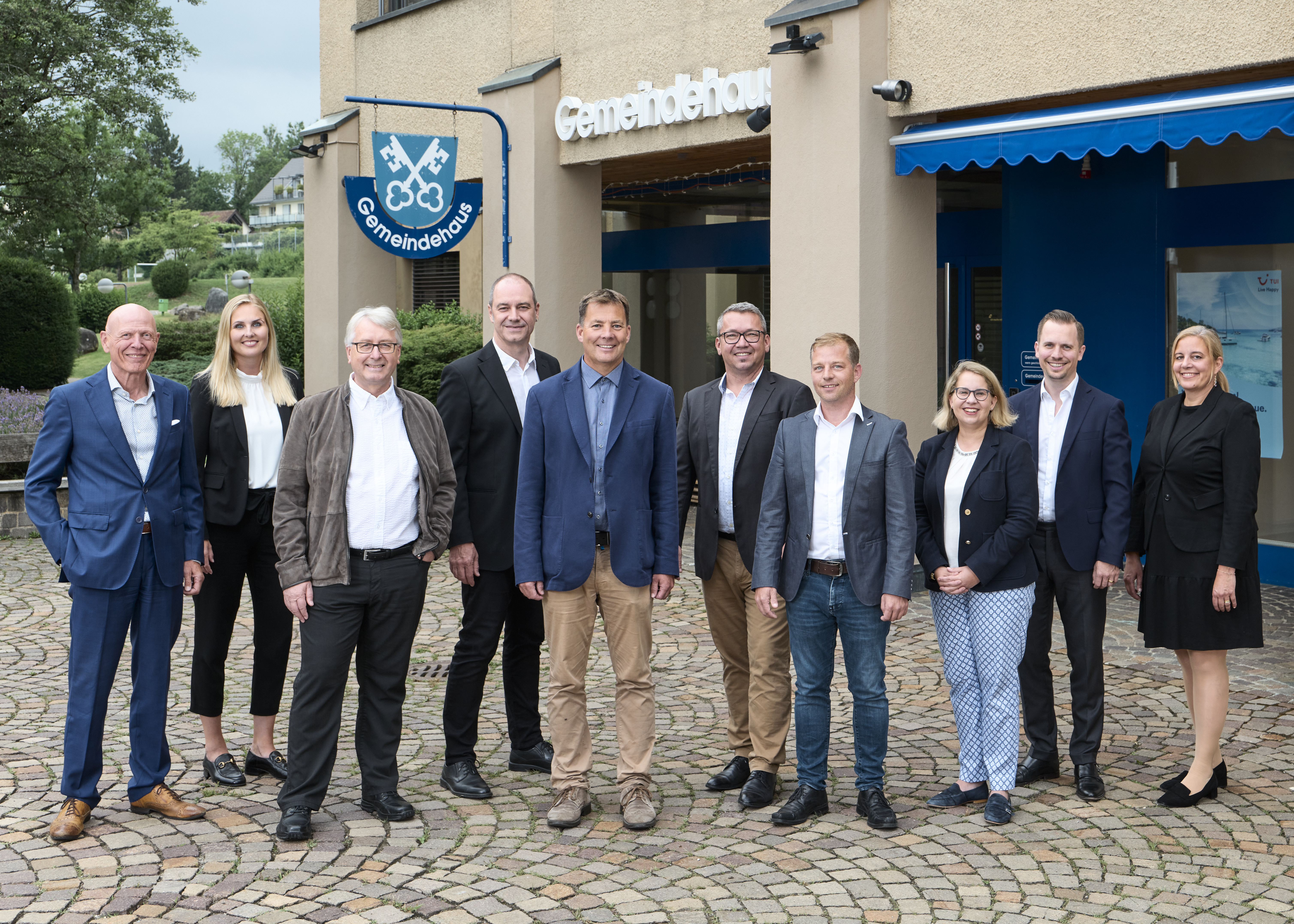 Vorne von links nach rechts: Marc Bohnenblust, Thomas Epprecht, Stefan Bührer, Mirco Sennhauser, Laetitia Dahl-Bünger, André Hartmann, Beryl Niedermann.
Hinten von links nach rechts: Jill Ijsseling, Thomas Kauflin, Martin Sykora.