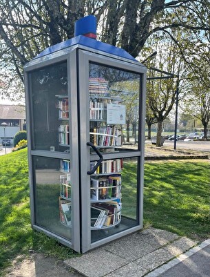 Cabine à livres