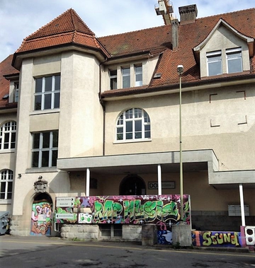 Gebäude DOP - Eingang Jugendtreff & Büro
