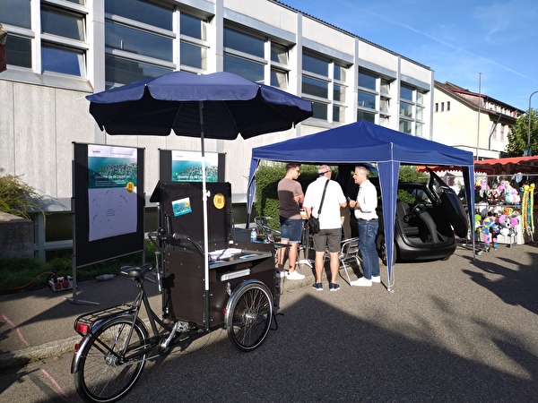 Informationsstand am Meilemer Herbstmärt zur Mobilitätsstrategie.