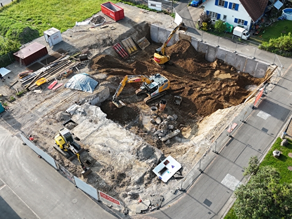 Luftaufnahme Baugrube ehemalige Liegenschaft Heuweg 6