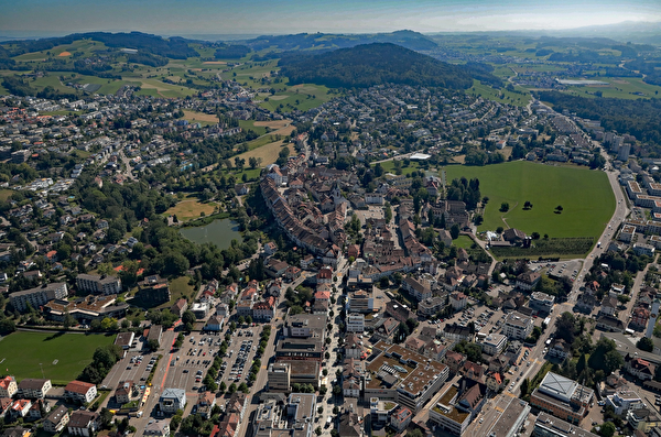 Luftbild der Stadt Wil