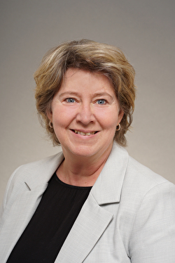 Angela Ruoss