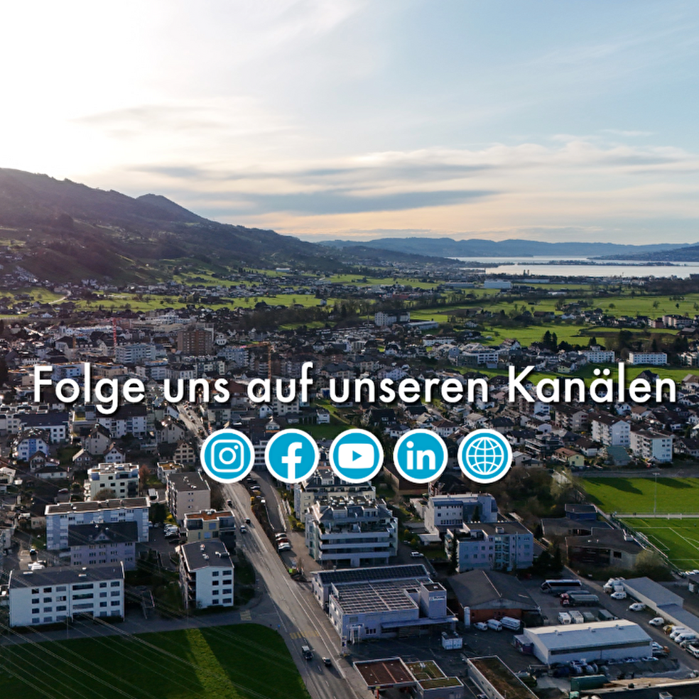 Folge uns auf unseren Kanälen
