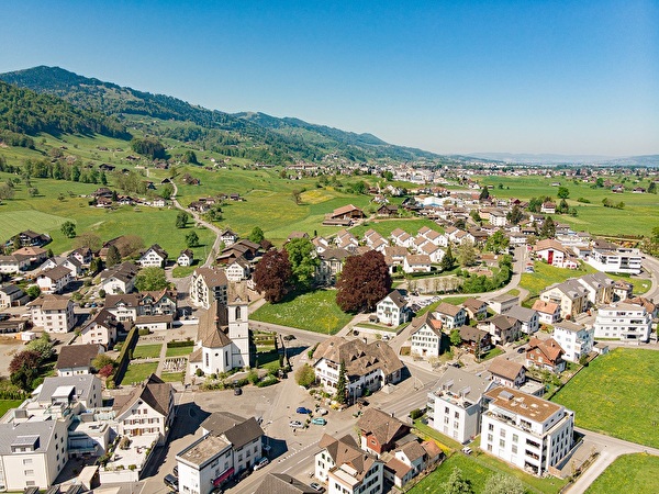 Dorf Schübelbach