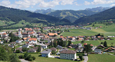 Sicht auf Plaffeien von Oberschrot her