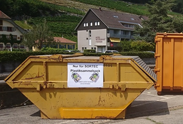 Container für Kunststoff