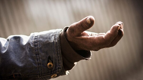 Bettelnde Hand