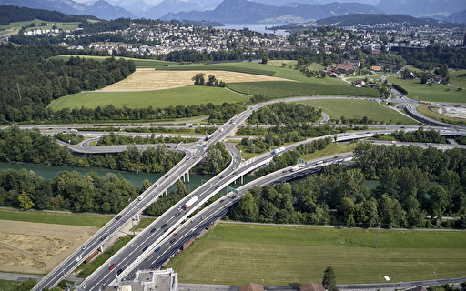Ein Autobahnkreuz