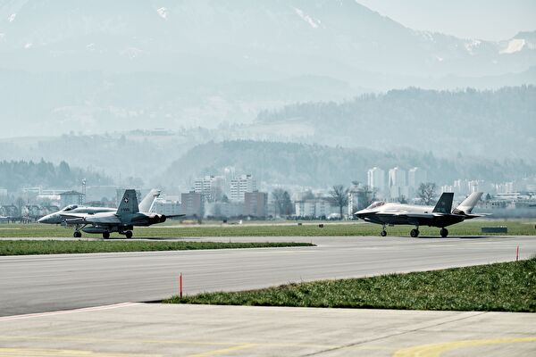 Militärflugplatz Emmen