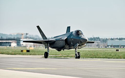 Kampfjet F-35A auf dem Flugplatz Emmen.