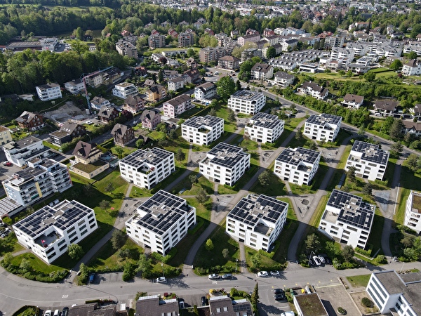 Luftaufnahme einer Überbauung.