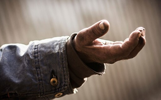 Bettelnde Hand