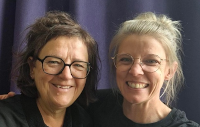 Zwei Frauen