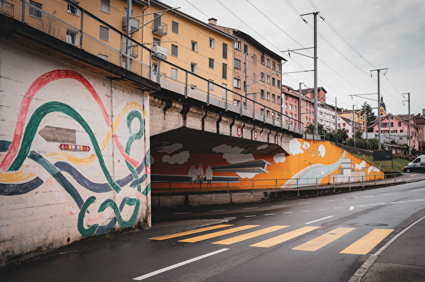 Unterführung mit Murals