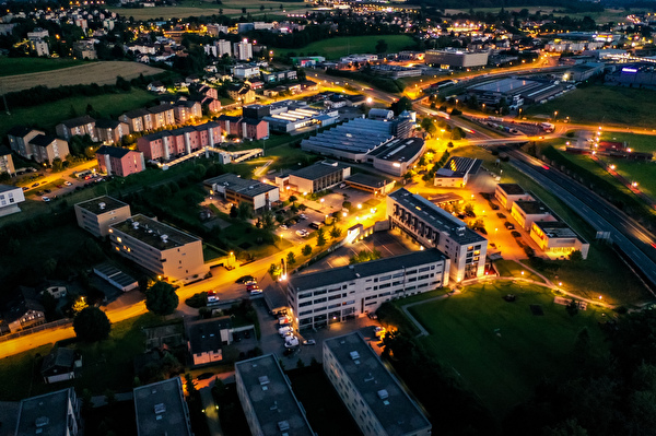Granges-Paccot by night