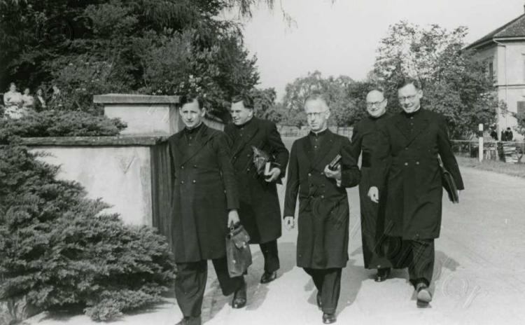 1950, Firmung