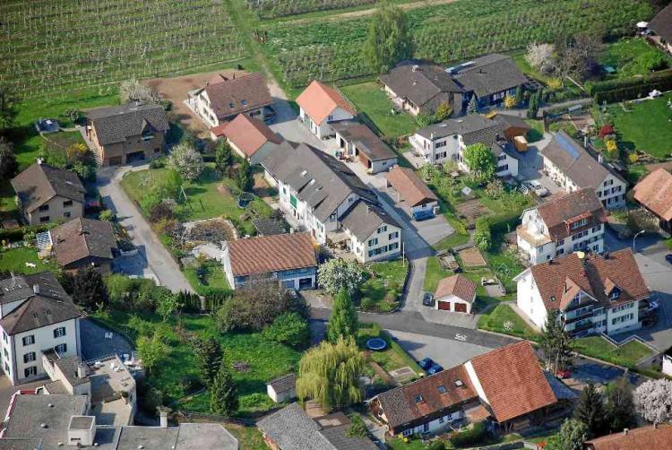 2009 / Luftaufnahme Hinterdorfstrasse, untere Buchen