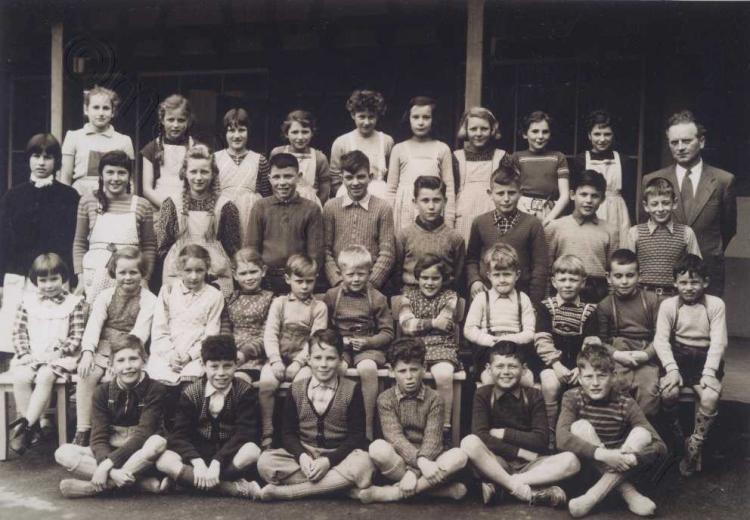 Schule Scherzingen / Lehrer Jakob Hartmann