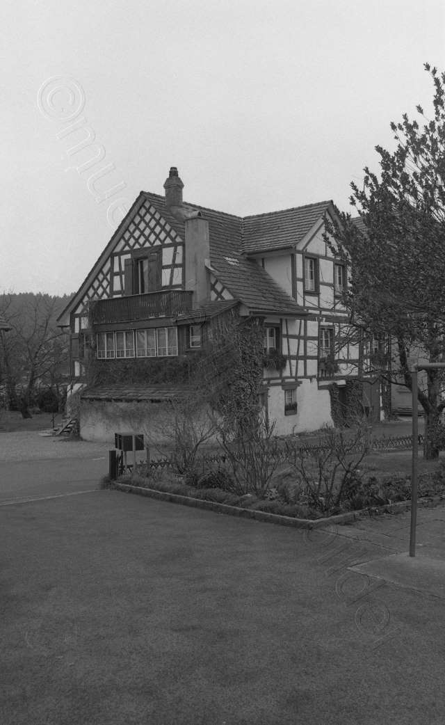 Reuschenstrasse 2
