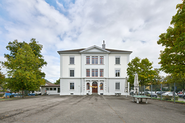Ansicht Schulhaus Gestadeck