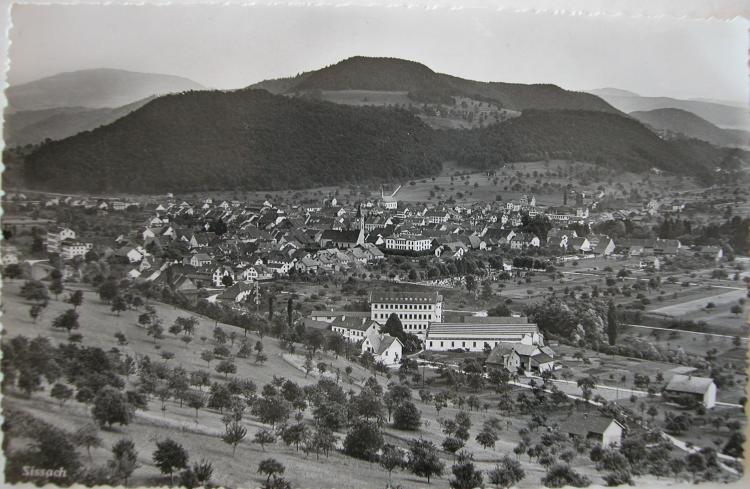 Blick auf untere Fabrik mit Berlac