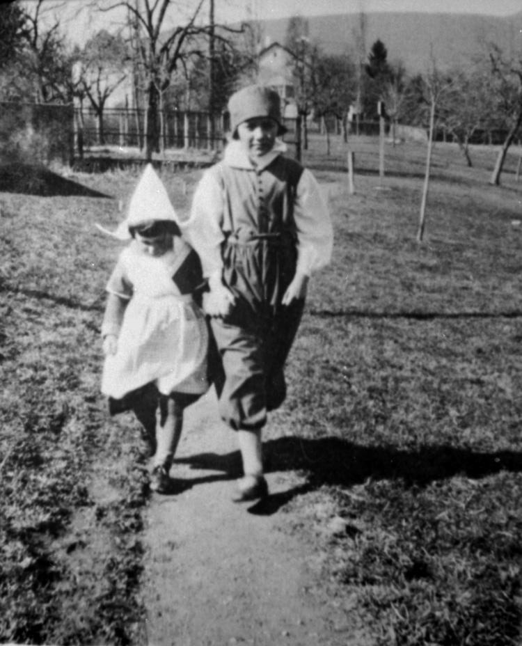 Fasnacht beim Teichweg ca. 1924