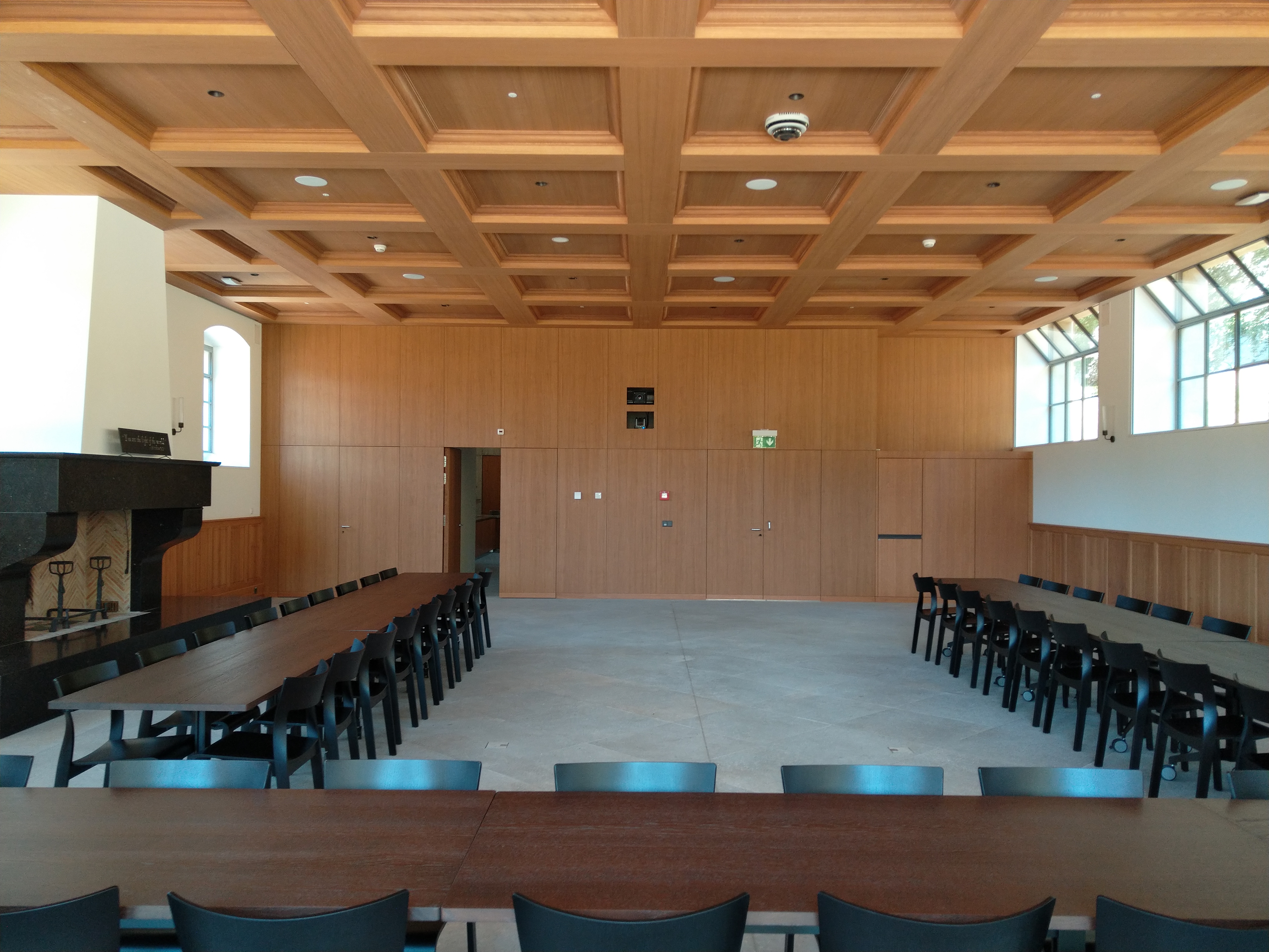 Plafond et paroi nord réalisés par Art et Bois et par Styliner