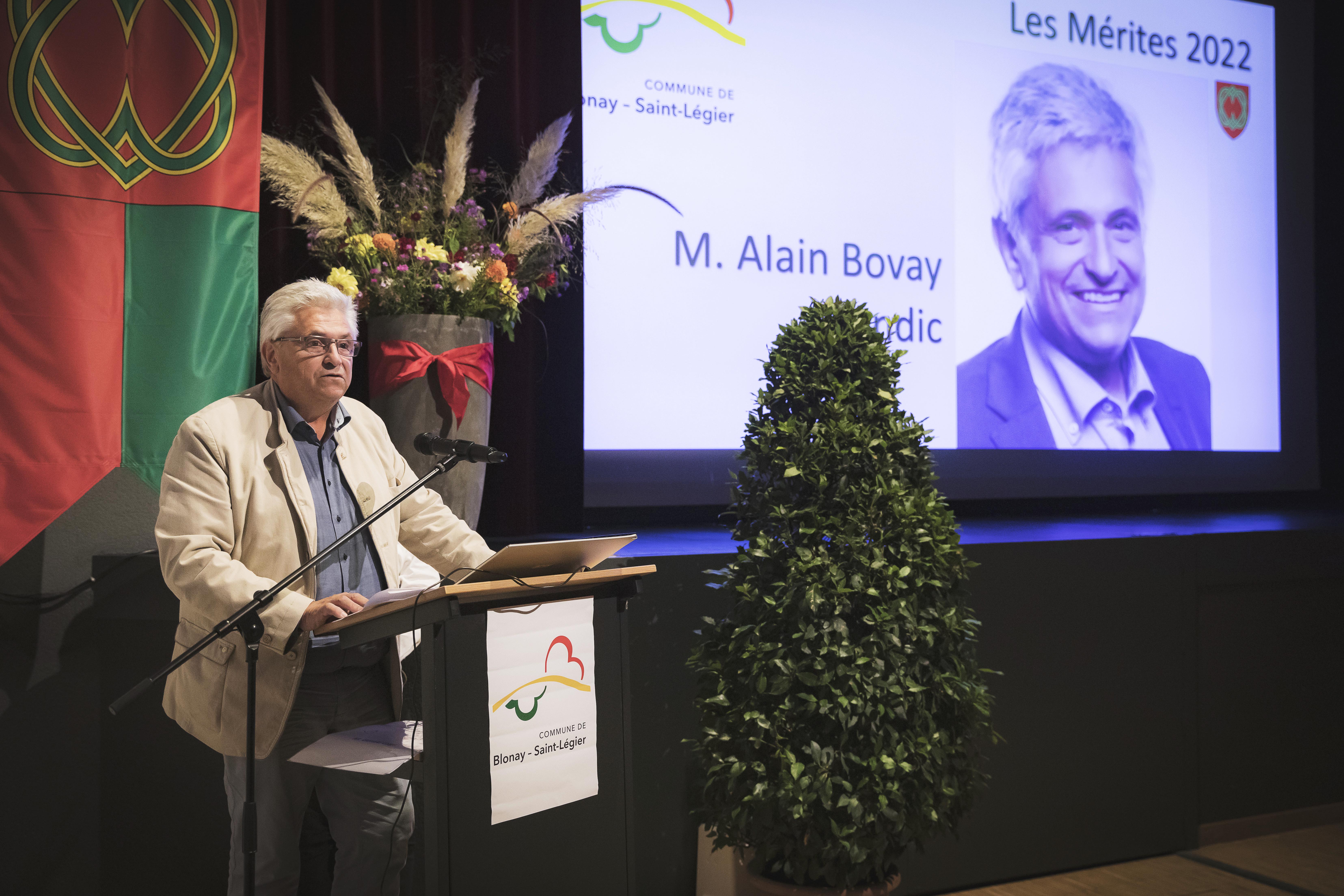 M. Alain Bovay, syndic