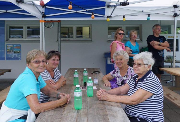 Gemütliches Beisammensein in geselliger Runde