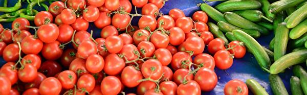 574_-_Oezdere_-_Markt_-_16.04.2016kl_(002).JPG