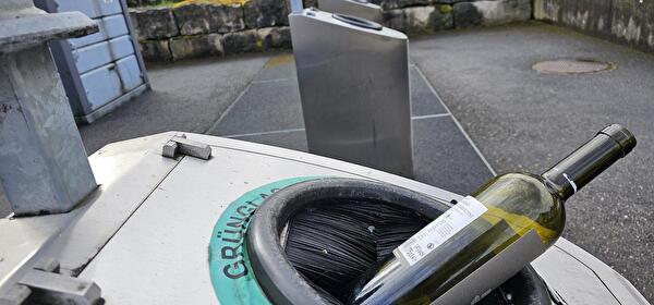 Entsorgung_Glas_Recyling_20250324_111319_(2).jpg