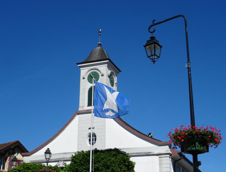 « Temple de Préverenges, drapeau au vent » - 17.06.17
