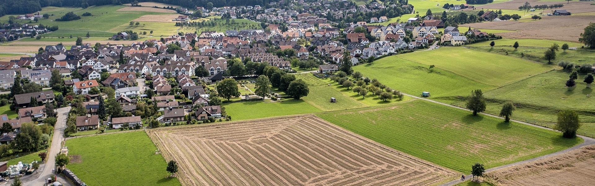 Blick auf Bonstetten Dorf