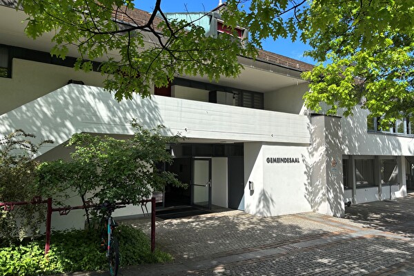 Gemeindesaal von aussen