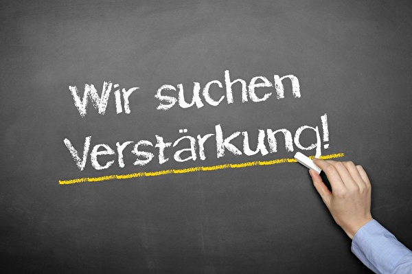 Symbolbild mit Aufschrift: Wir suchen Verstärkung