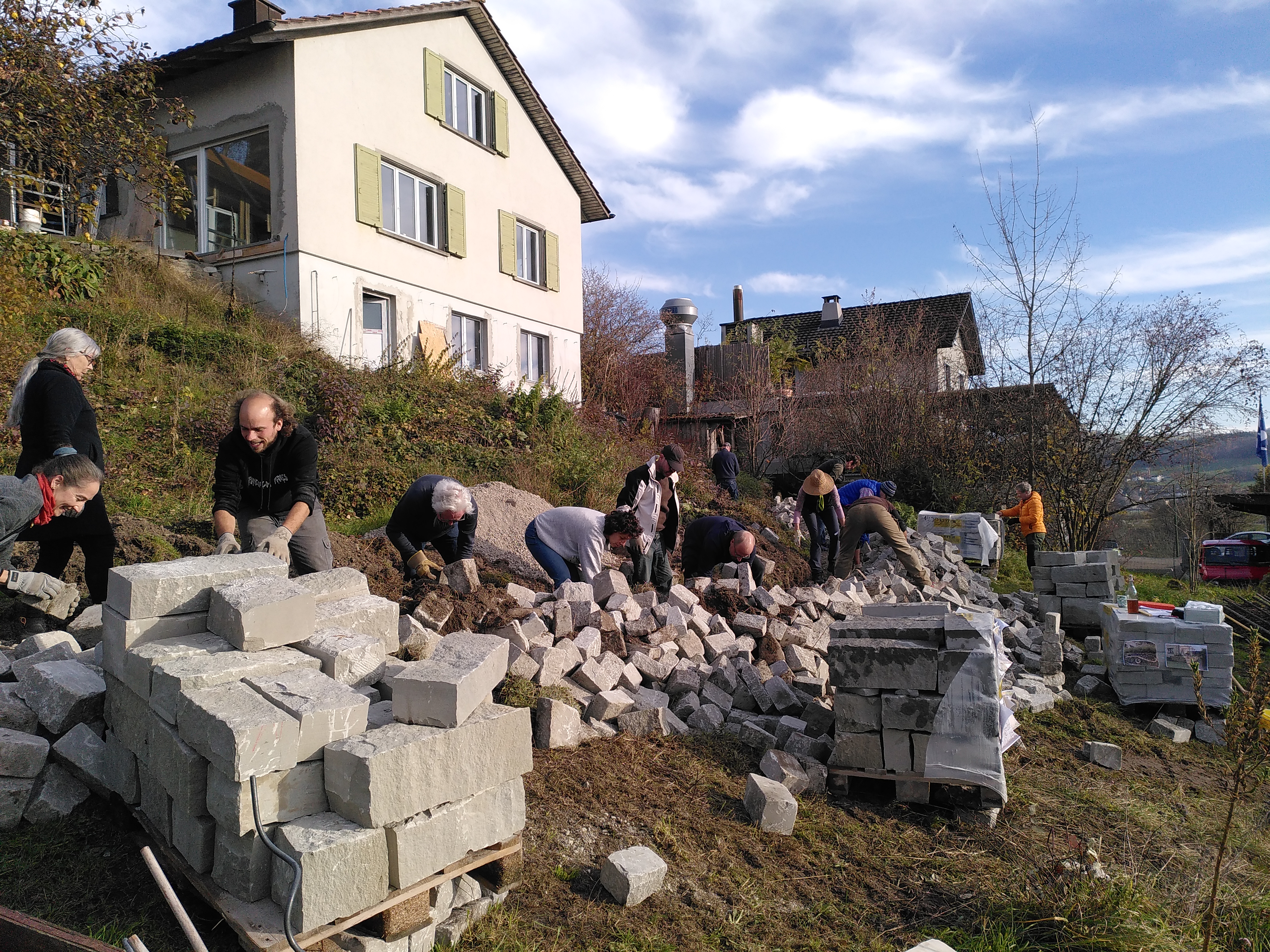 Bau einer Trockensteinmauer