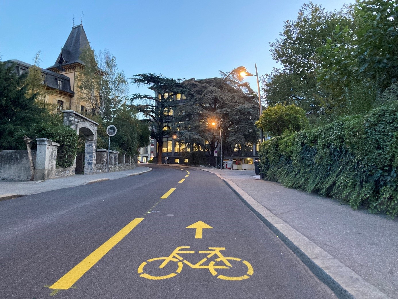 bande cyclable au Creusets