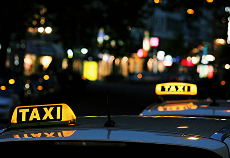 Taxi