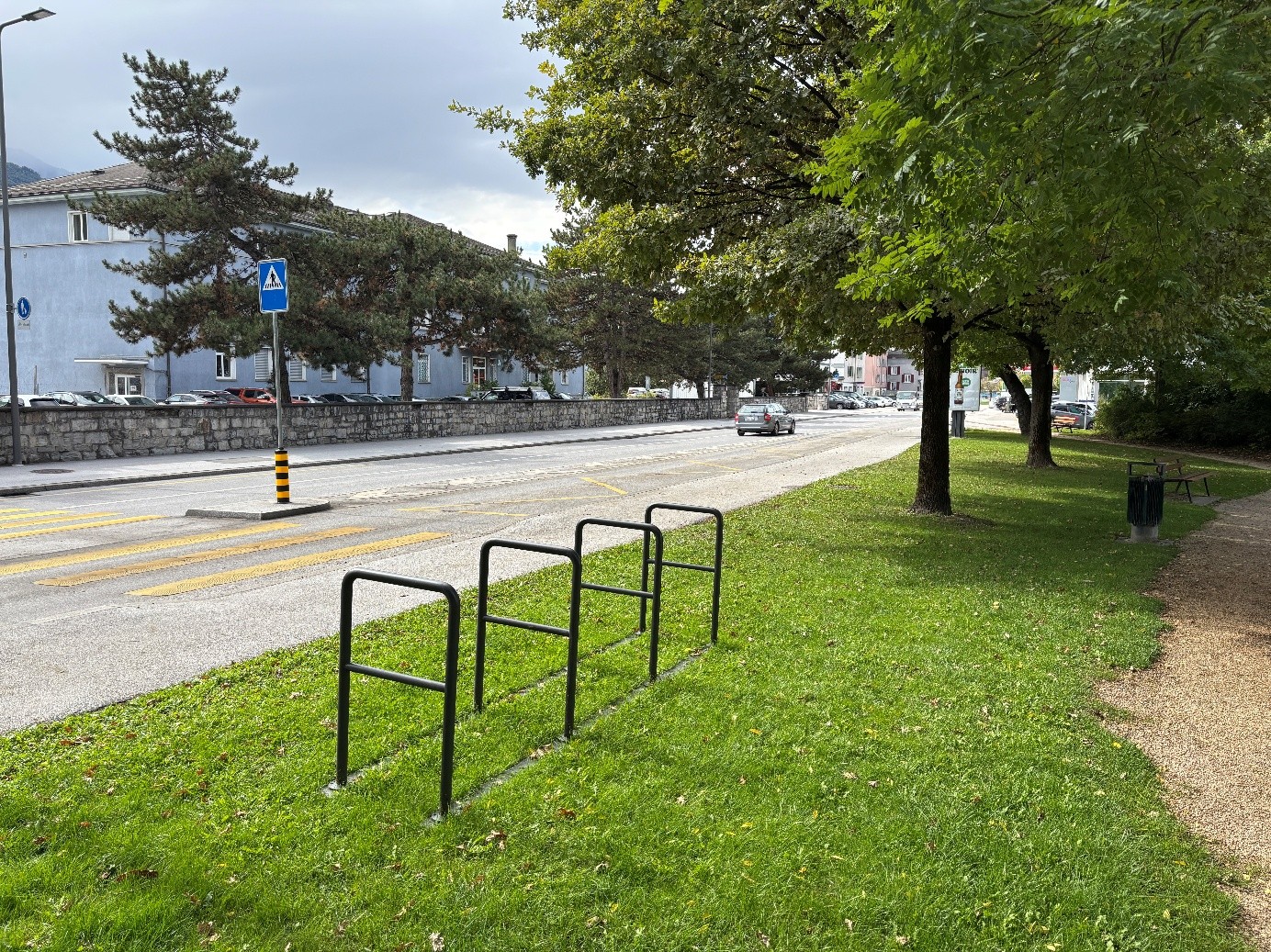 Sion, arrêt de bus « Casernes »