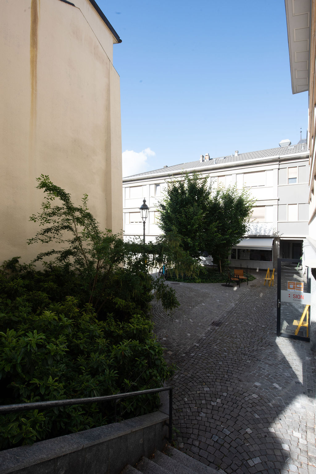 Place Ambuel - Un espace de repos secret (2020)